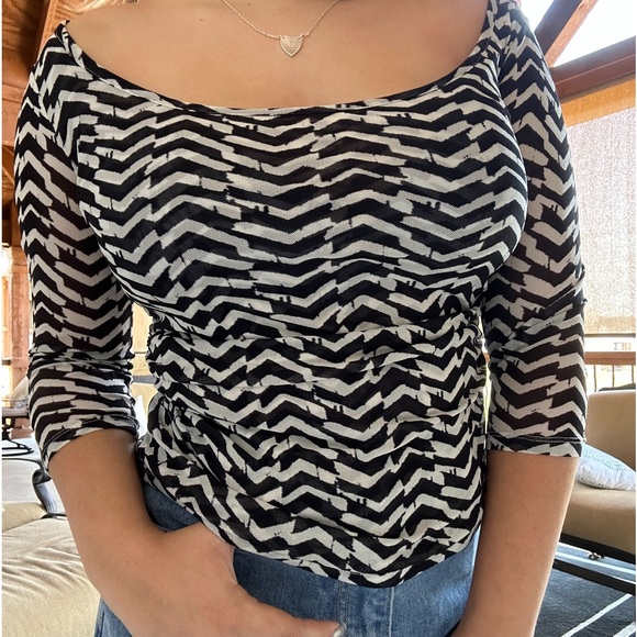 Kenneth Cole New York Tops - Kenneth Cole mesh shirt
only been worn a few time